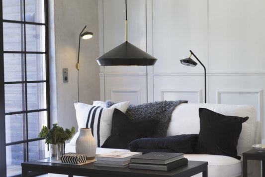 Anibe Lifestyle - Geometri Vägglampa Vit/Guld Dimbar LED 53cm