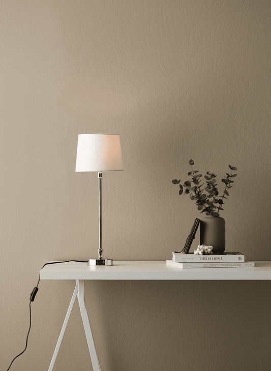 Anibe Lifestyle - Liam Bordslampa Sofia Franza vit 59cm