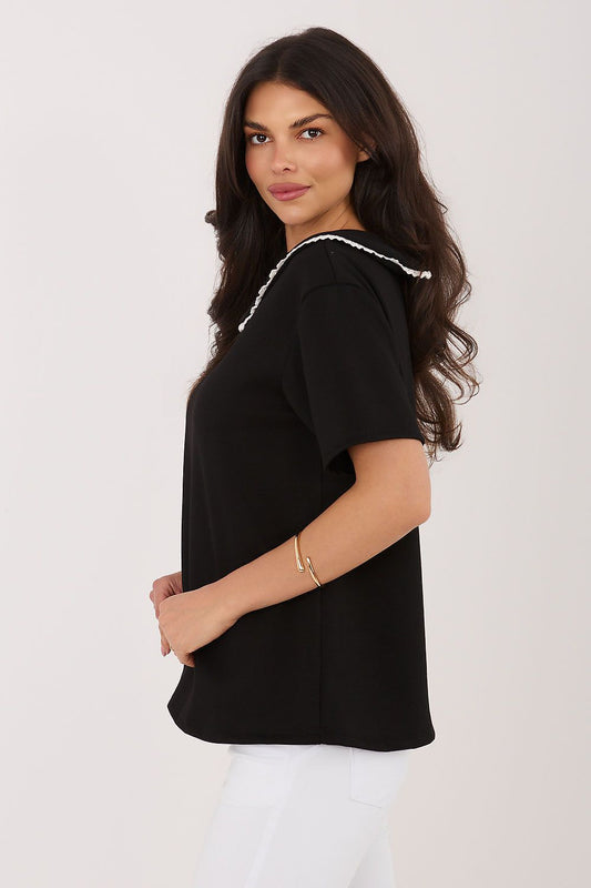 Anibe Lifestyle - Blus med spetskrage och knappstängning bak