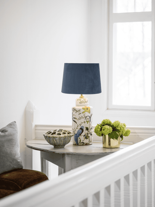 Anibe Lifestyle - Li Na Lampfot Vit Mönstrad 46cm