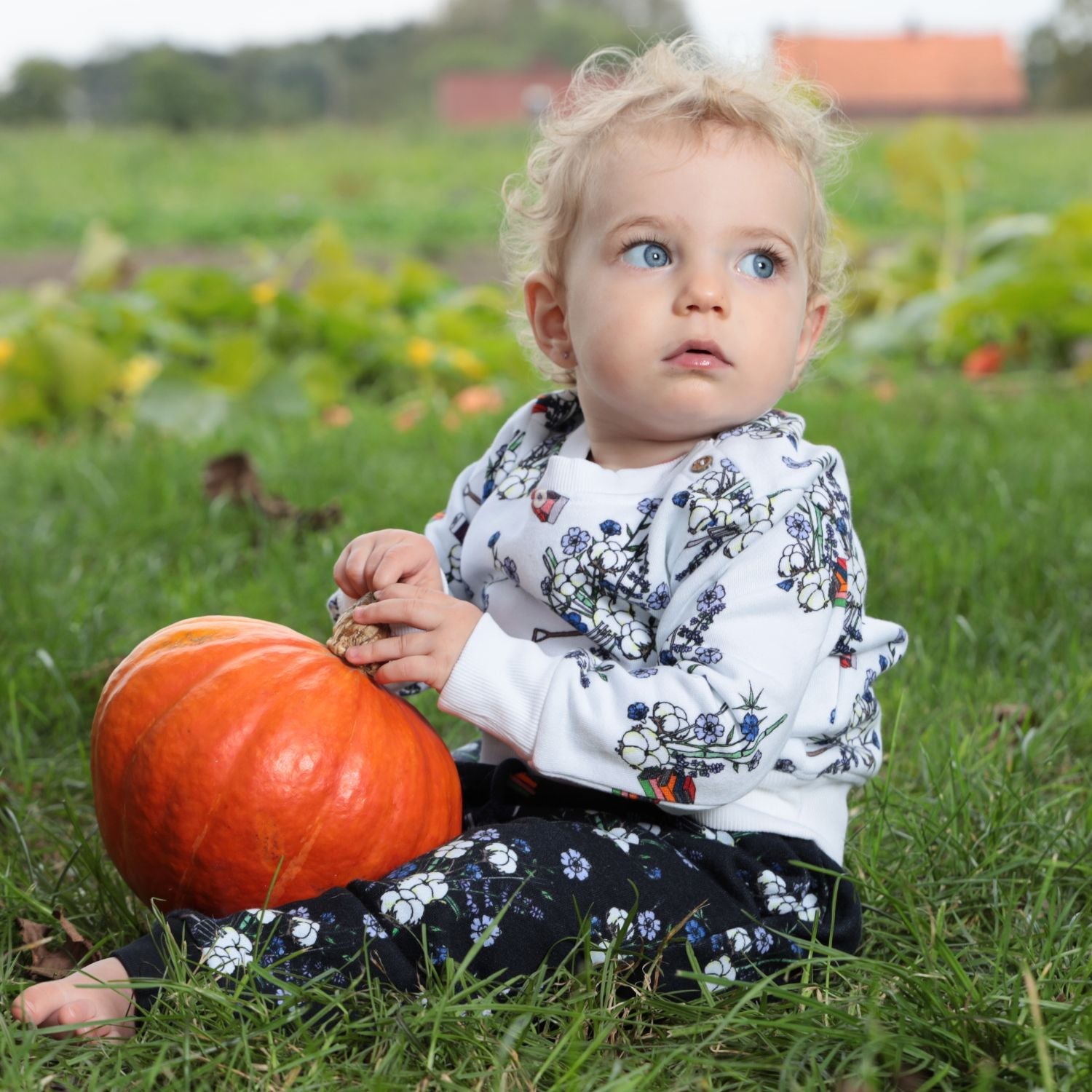 White Floral Baby Sweatshirt-1