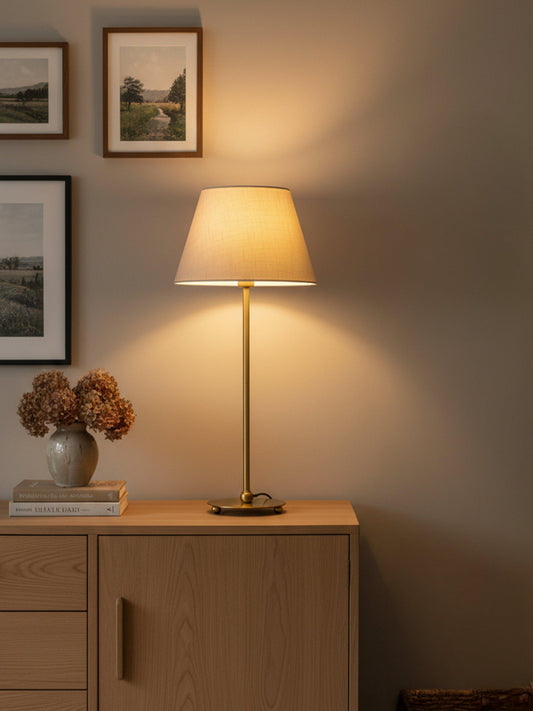 Anibe Lifestyle - Julie - Bordslampa Mässing Enfärgad Skärm IP20