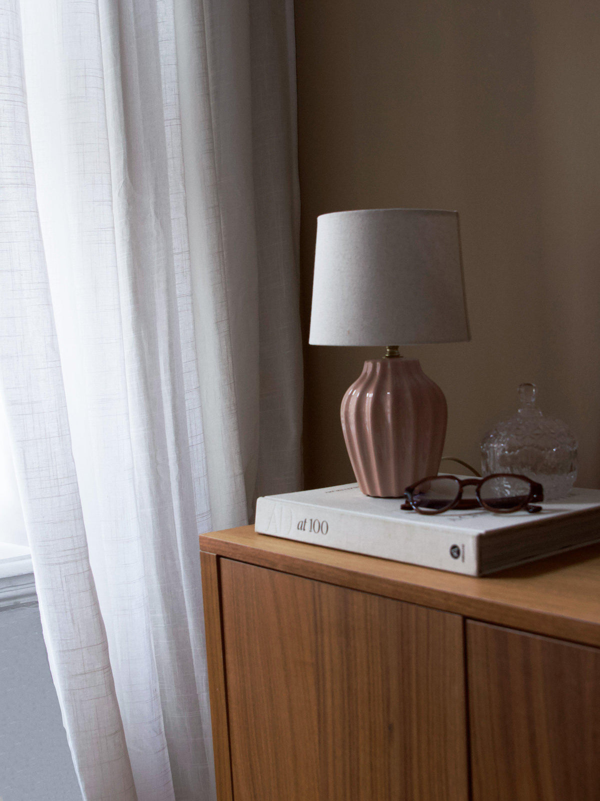 Anibe Lifestyle - Lyon Bordslampa Ljusrosa IP20 32cm