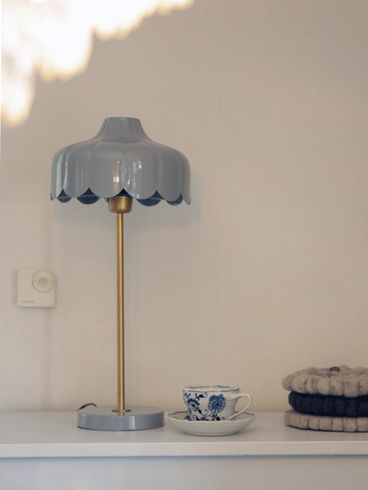 Anibe Lifestyle - Wells Bordslampa Denim/Guld IP20 50cm