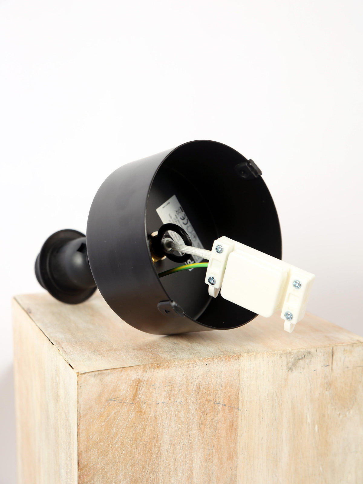 Anibe Lifestyle - Bacup - Takkopp Svart 12cm