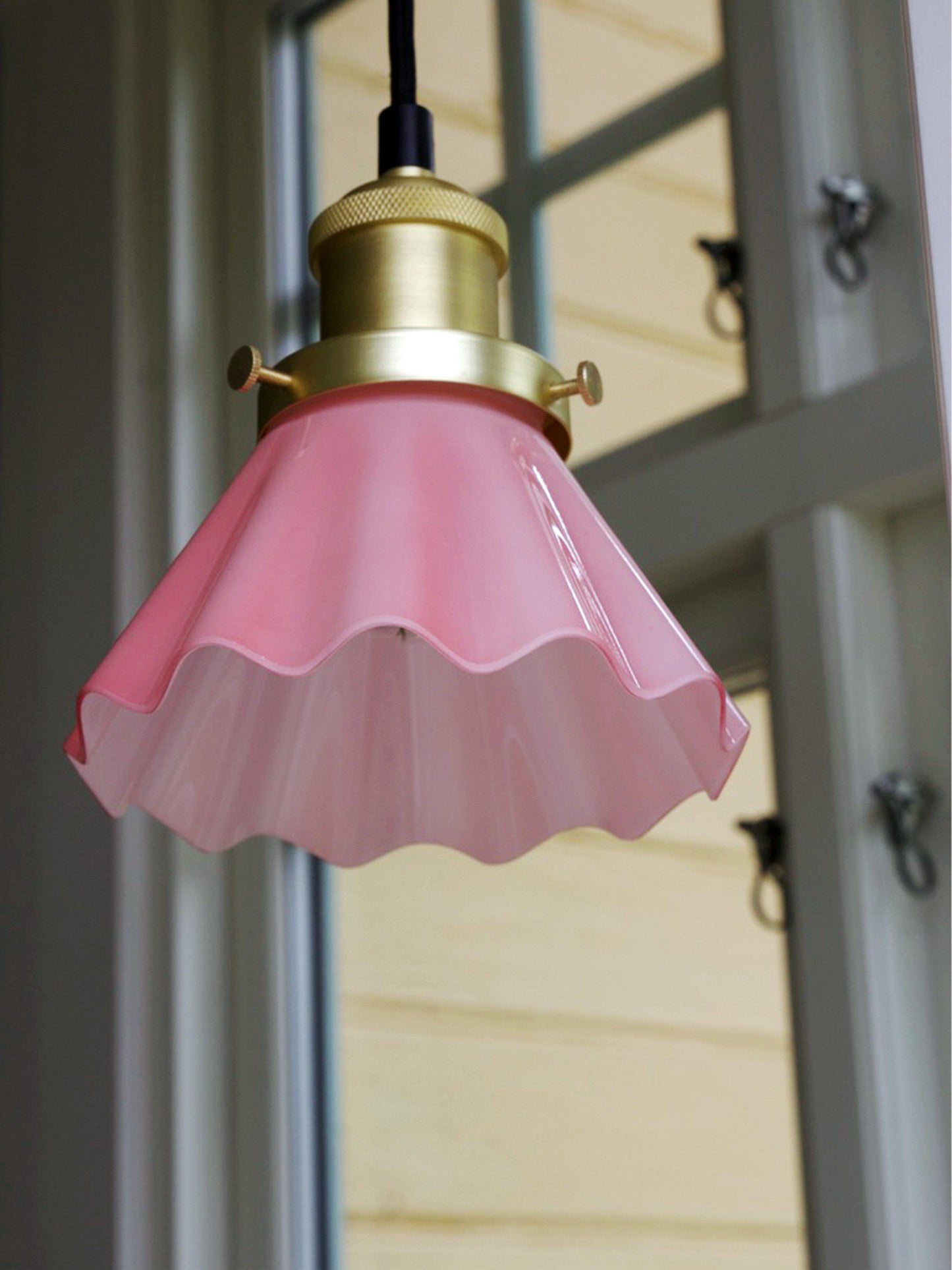August Fönsterlampa Rosa Veckad IP20 15cm