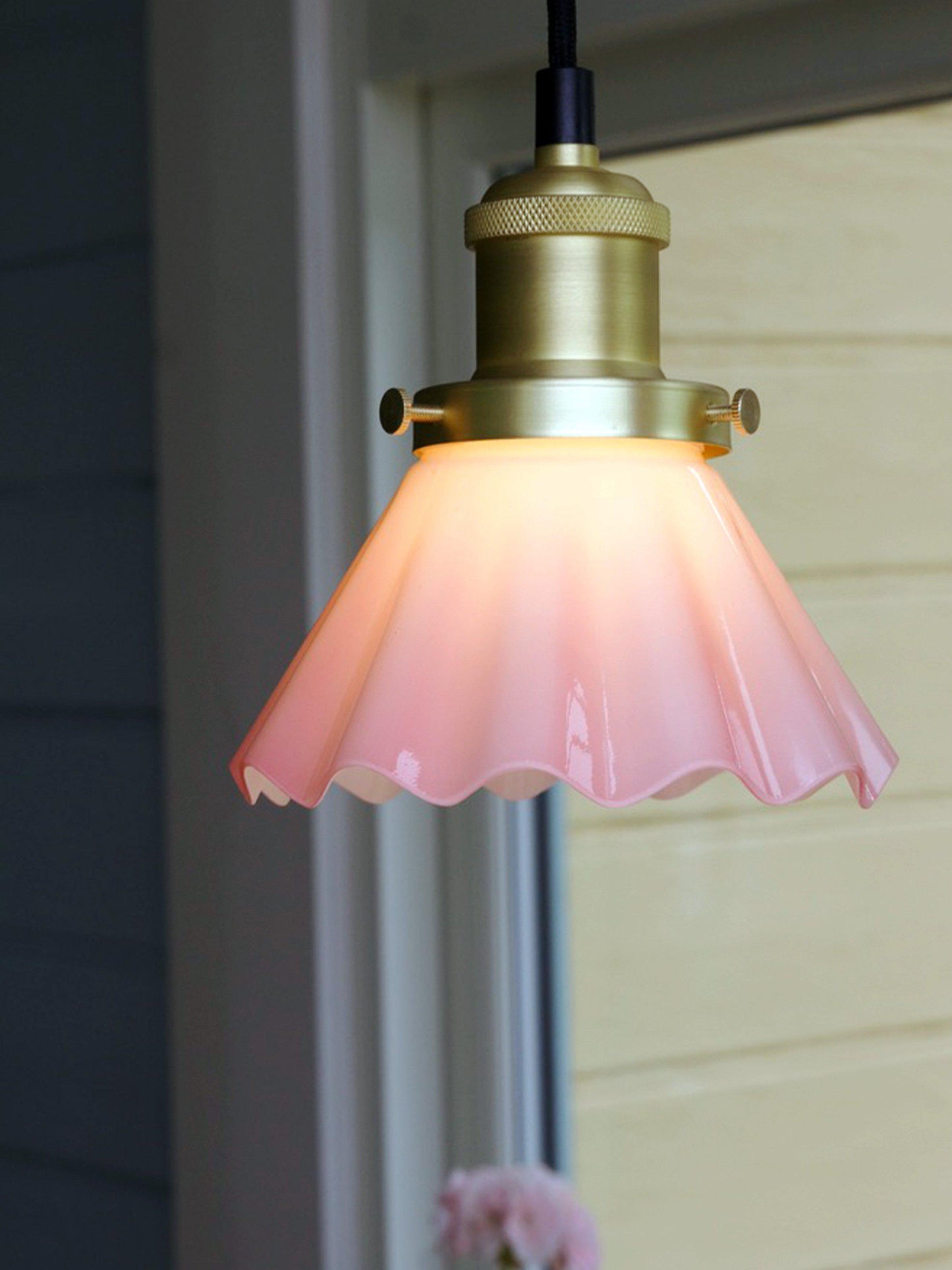 August Fönsterlampa Rosa Veckad IP20 15cm