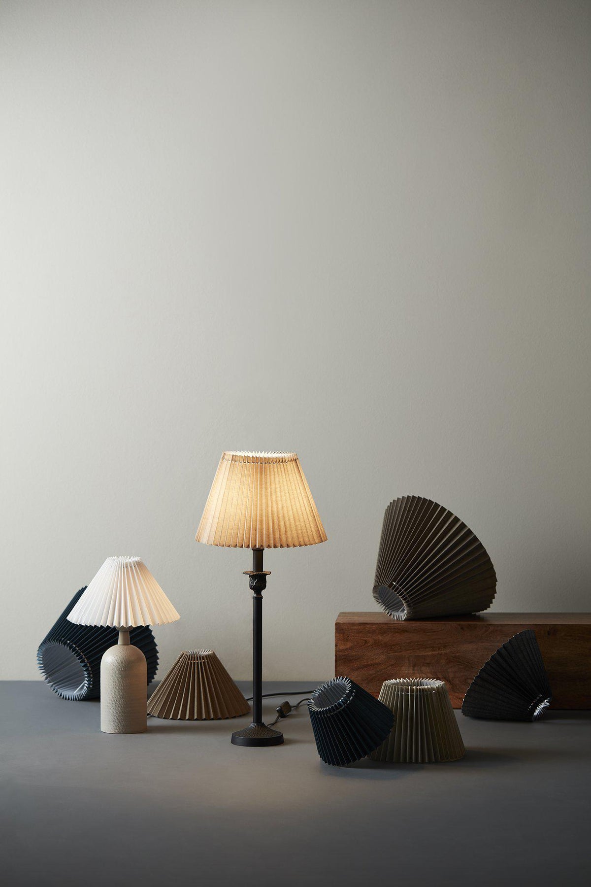 Anibe Lifestyle - Astrid - Veckad Lampskärm Linnebeige 40cm