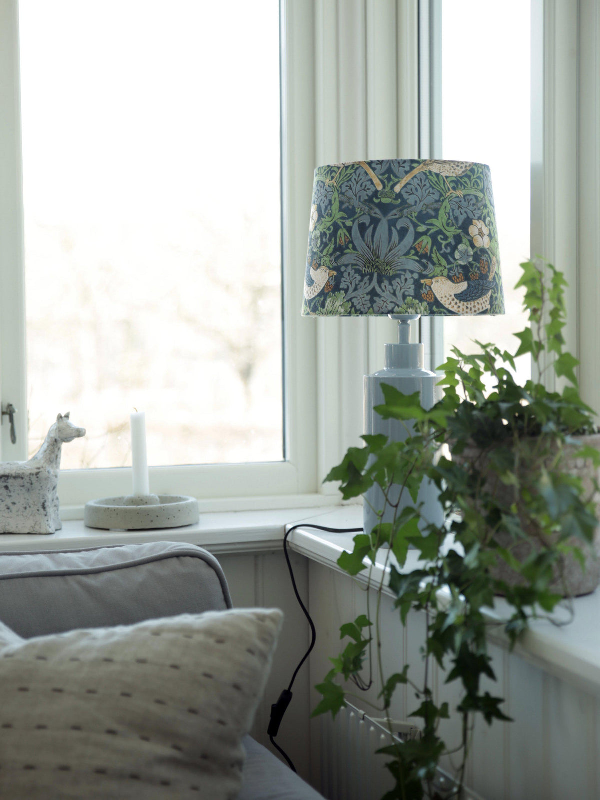 Anibe Lifestyle - Solo Bordslampa Blank Denim Blå IP20 46cm