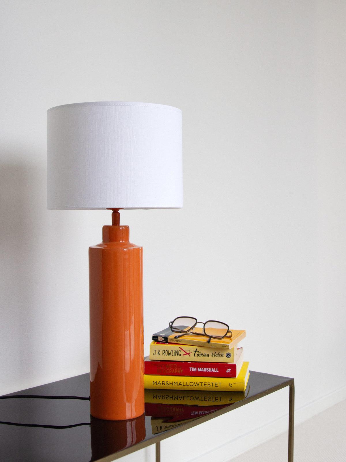 Anibe Lifestyle - Solo Bordslampa Blank Orange Vit Skärm IP20 57cm