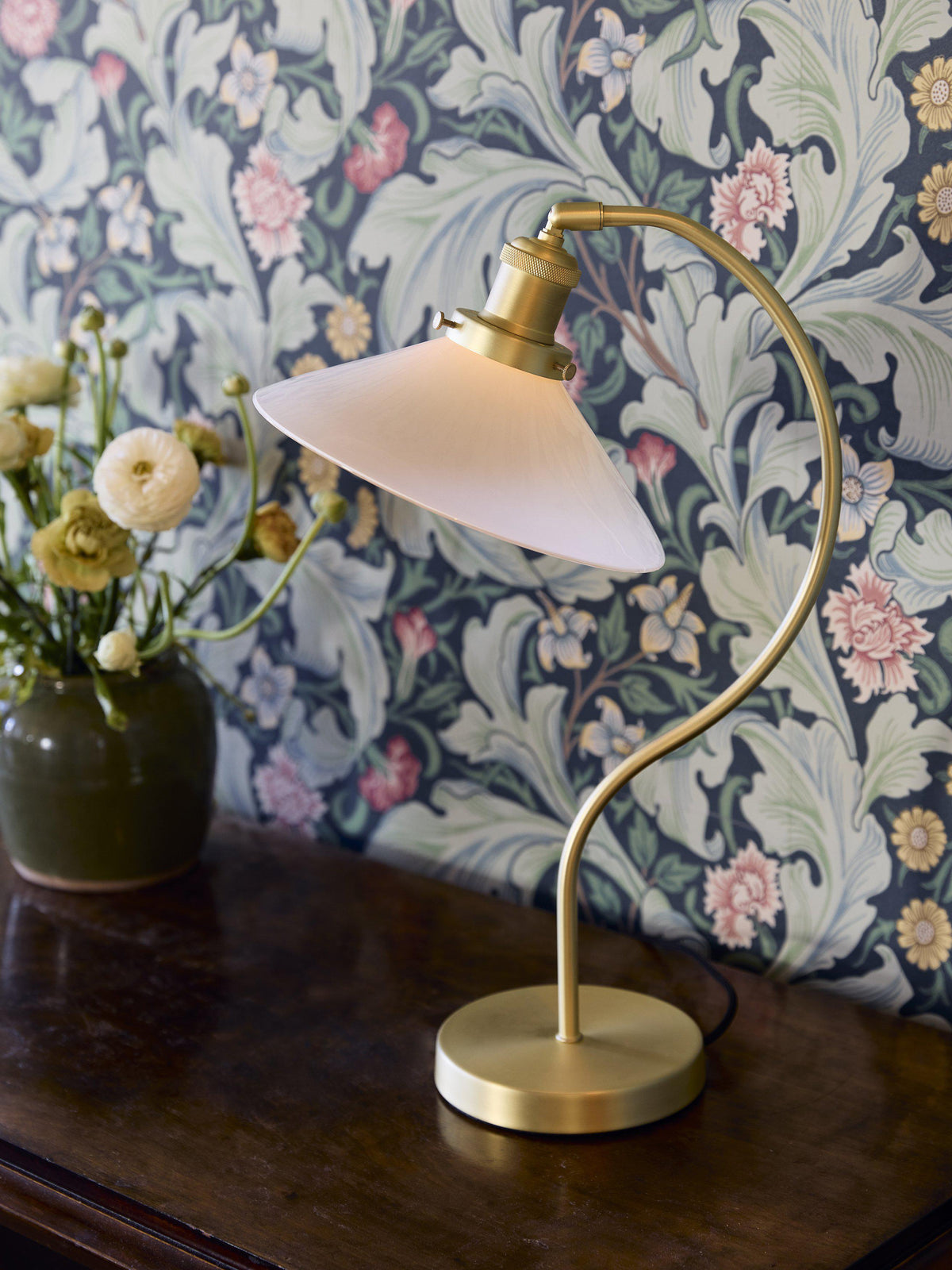 Anibe Lifestyle - Axel Bordslampa Opal 51cm
