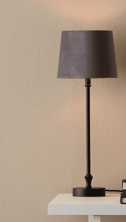 Anibe Lifestyle - Liam Lampfot Svart IP20 46cm