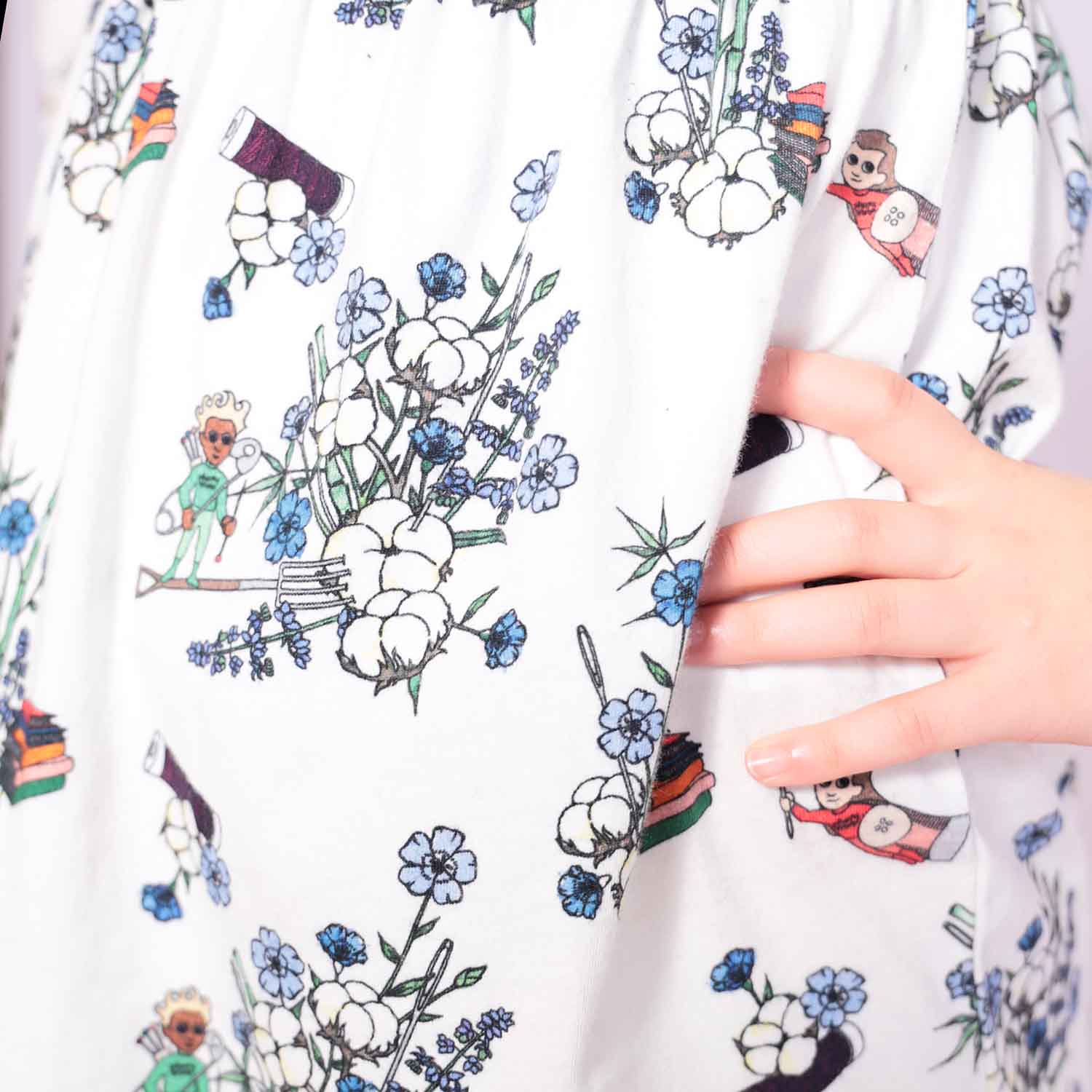 Girls Off-White Dress with Floral Print-3