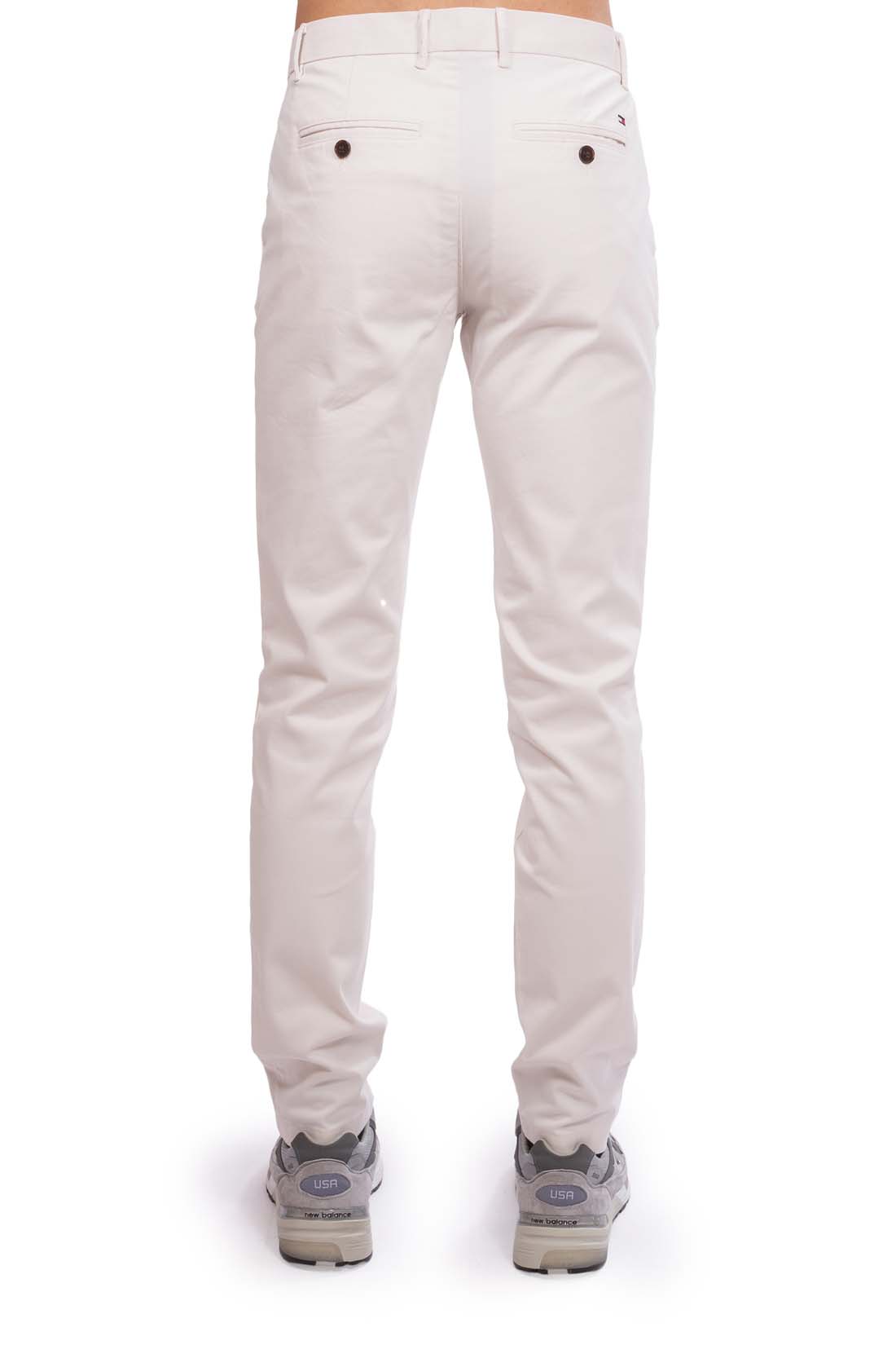 TOMMY HILFIGER - Men's regular plain chino with logo  - Size W36 / L32-6