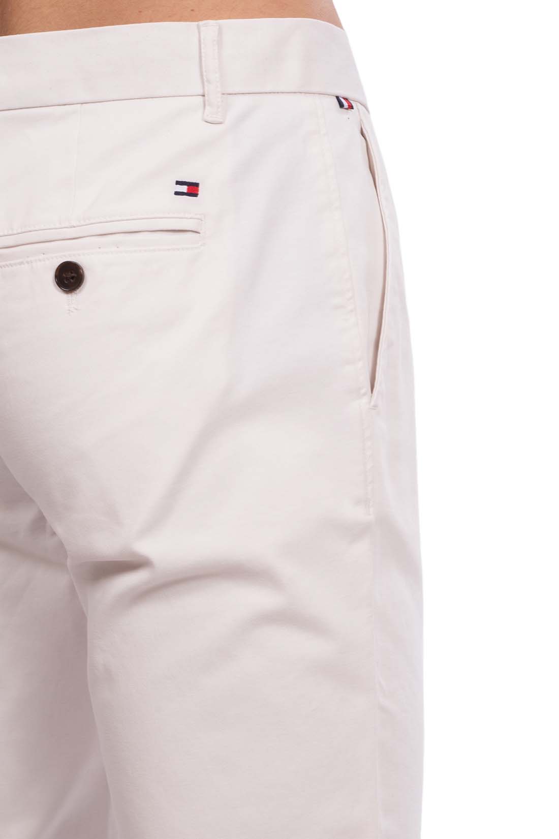 TOMMY HILFIGER - Men's regular plain chino with logo  - Size W36 / L32-4