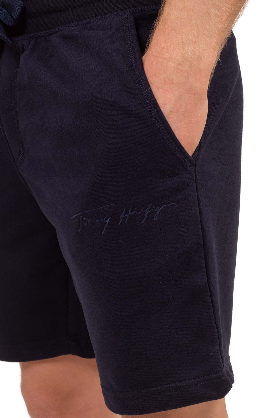 TOMMY HILFIGER - Men's shorts with signature logo-2