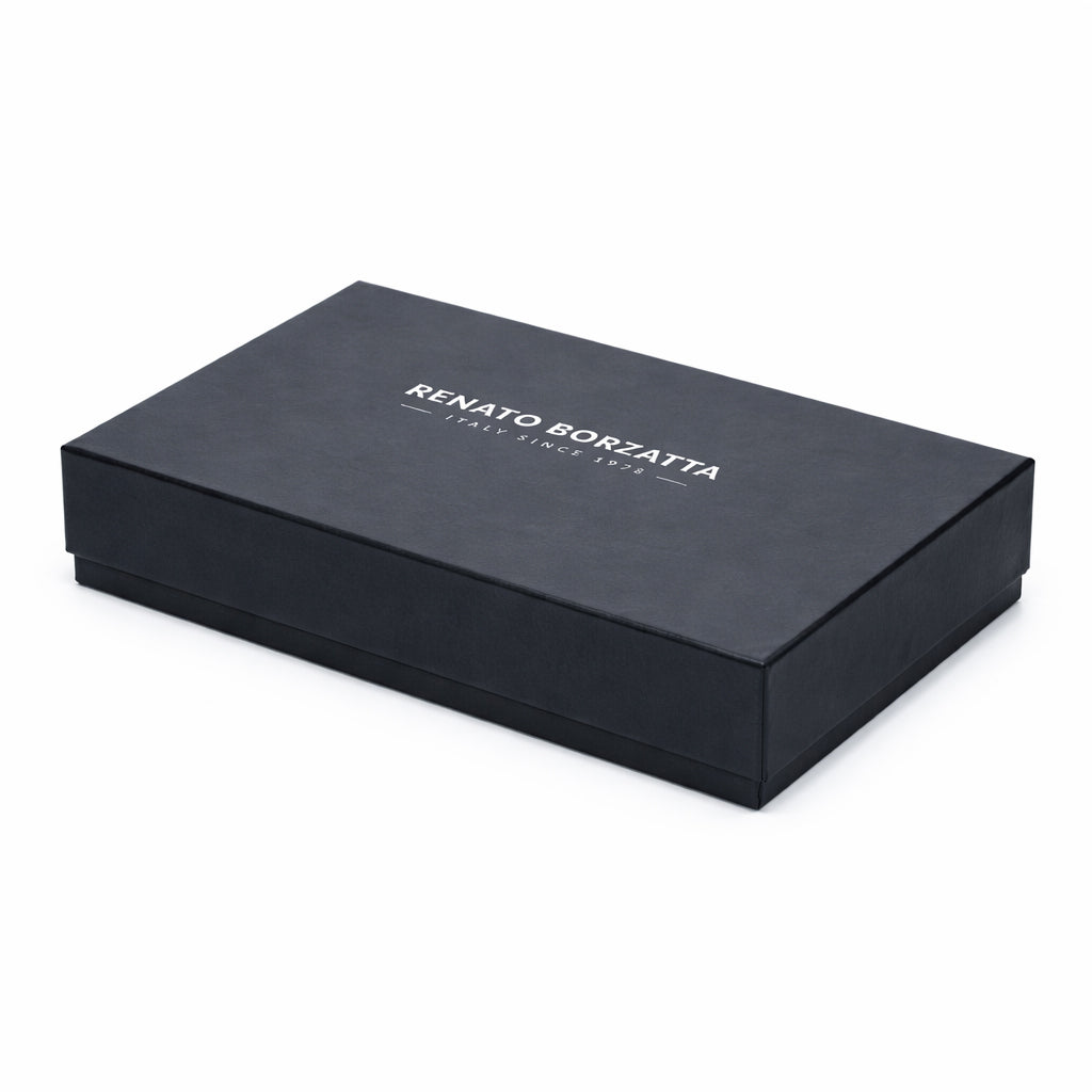 RB1084SA | Women's zippered wallet, made in Italy in smooth, matte genuine leather. Color: Black. Dimensions: 20 x 10 x 2.5 cm.-3