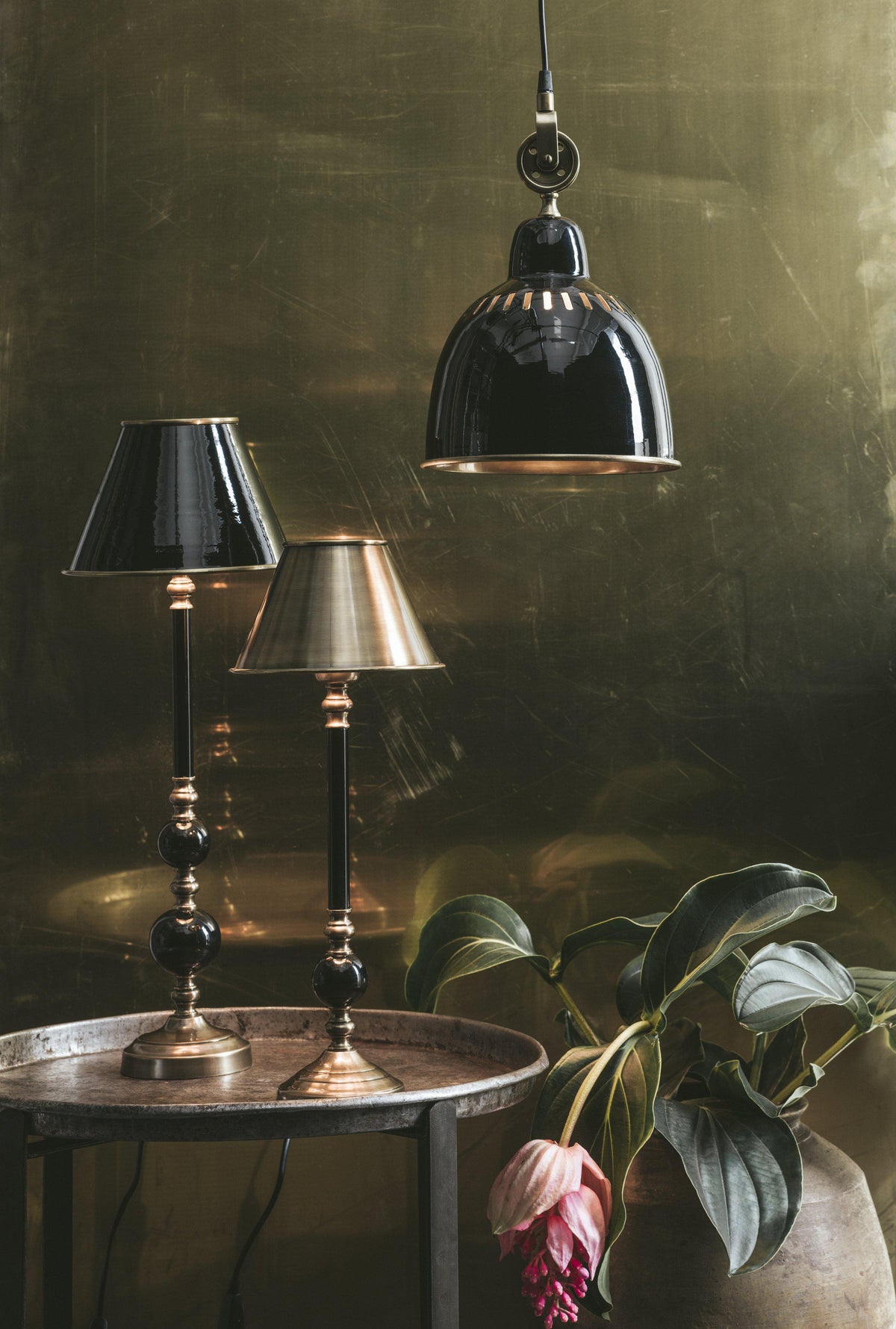 Anibe Lifestyle - Abbey Lampfot Svart Antikmässing IP20 40cm