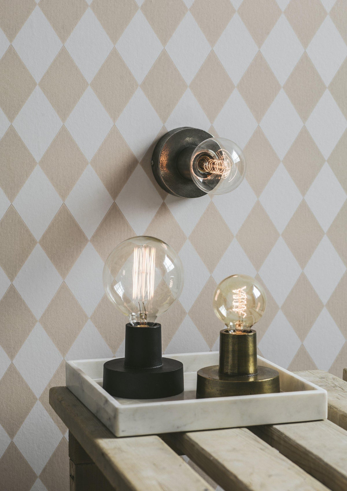 Anibe Lifestyle - Notice Lampfot Råsilver 12cm