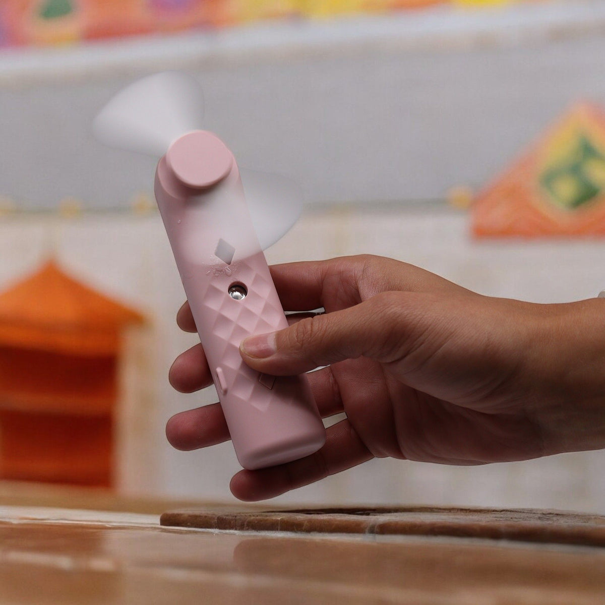Anibe Lifestyle - Ansiktsfläkt - Pink Nano Mist med dimspray och USB-laddning