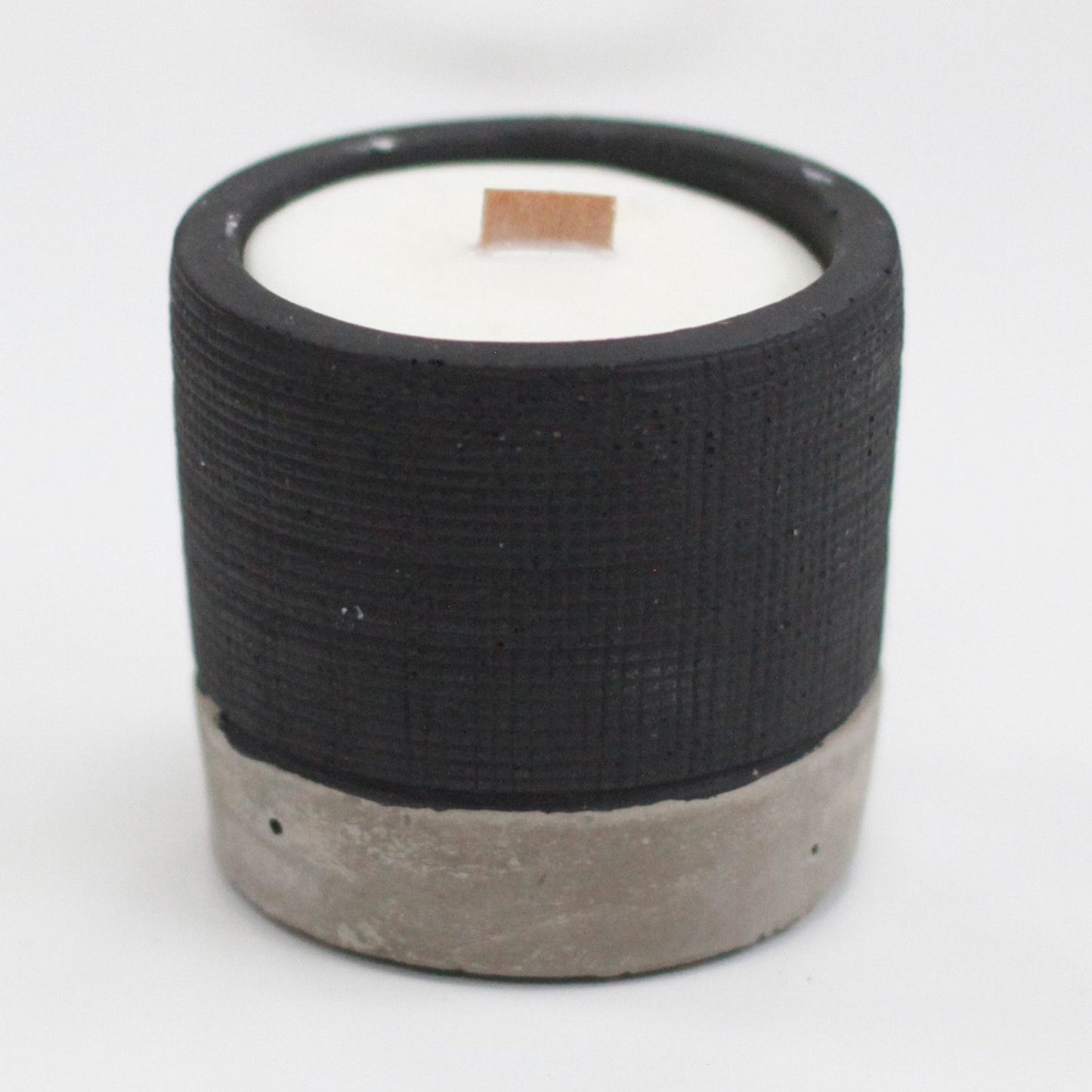 Doftljus i betongkruka – Black – Brandy Butter