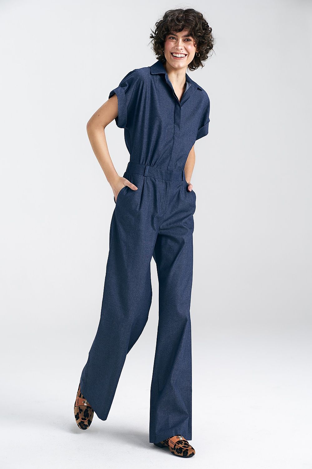 Anibe Lifestyle - Byxdress i denim med kimonoskärning och vida ben