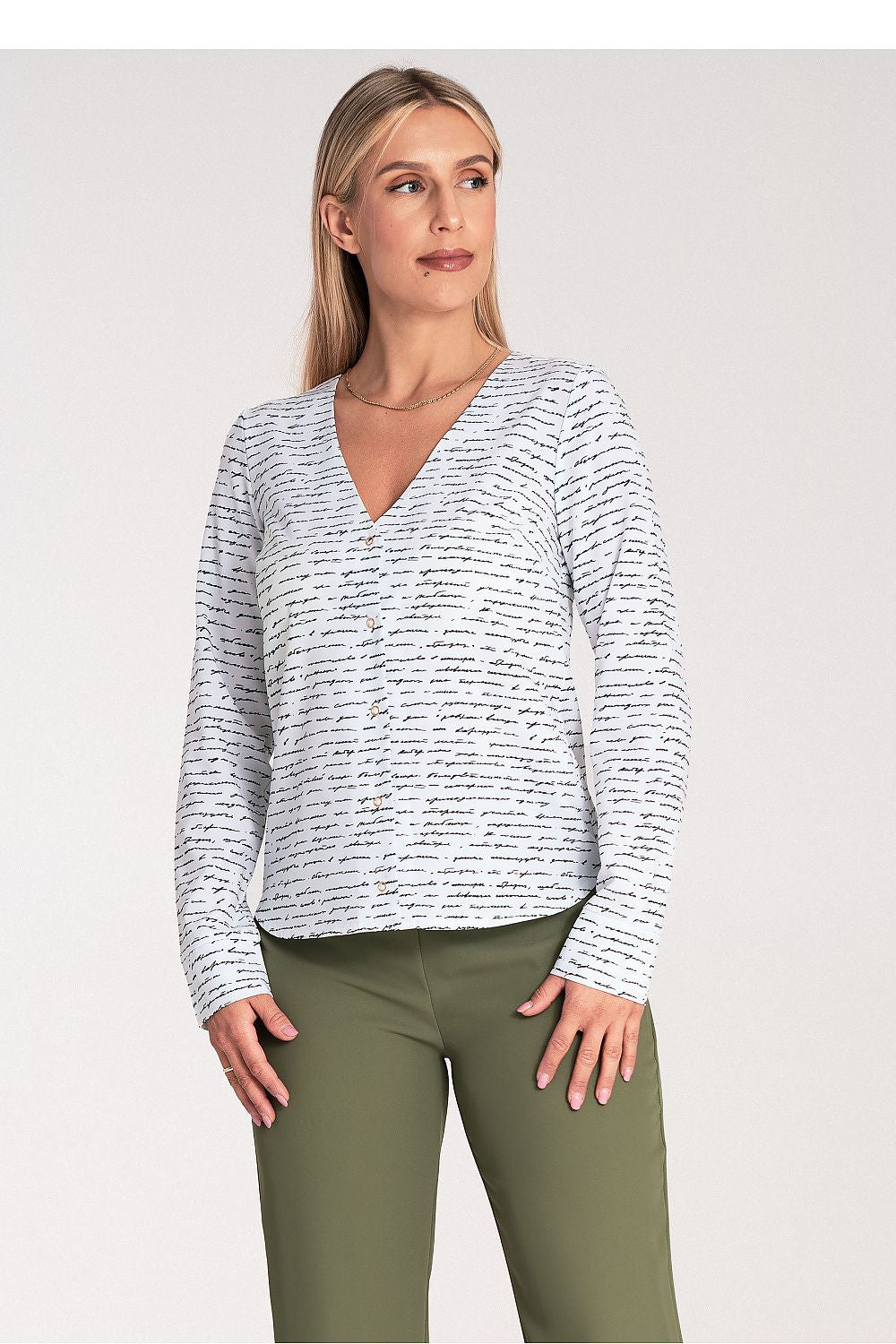 Anibe Lifestyle - Figurbetonande skjortblus med hjärtringning och tryckknappar