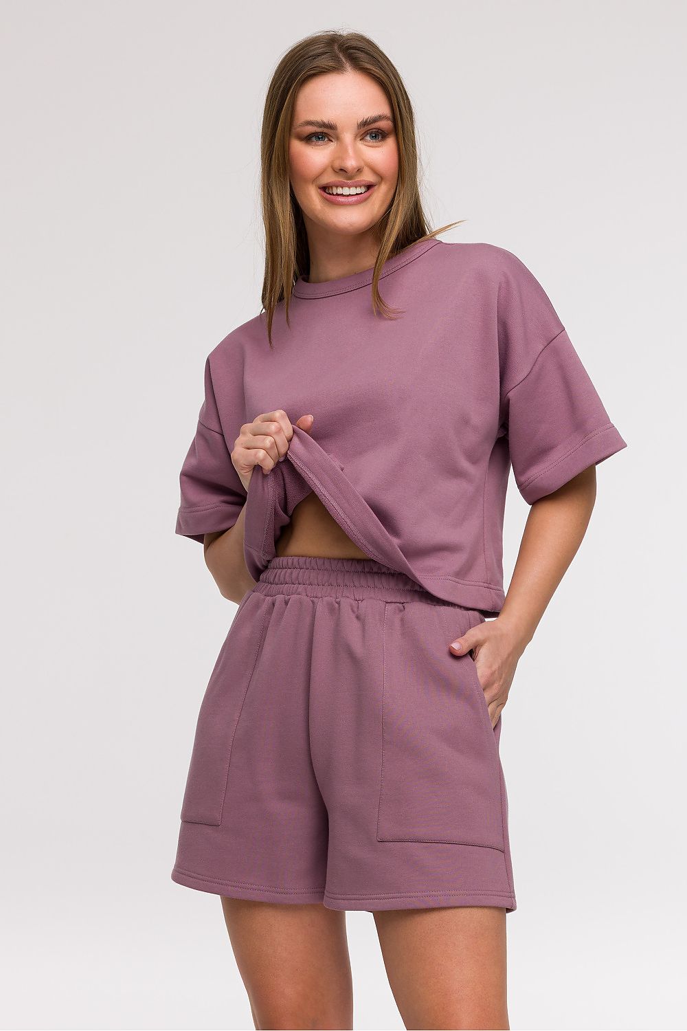 Anibe Lifestyle - Shorts med high-waist och framfickor
