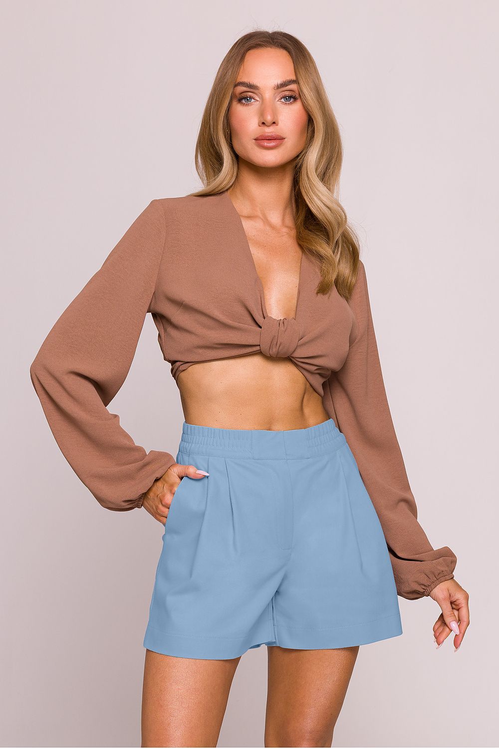 Anibe Lifestyle - High waist-shorts med veck och sidofickor
