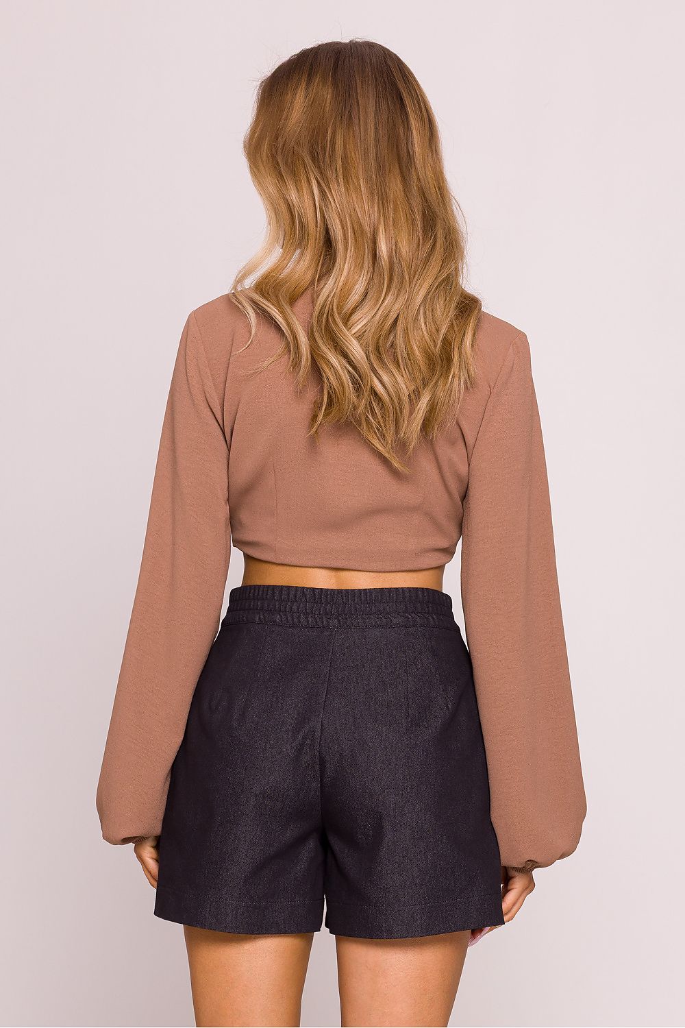 Anibe Lifestyle - High waist-shorts med veck och sidofickor