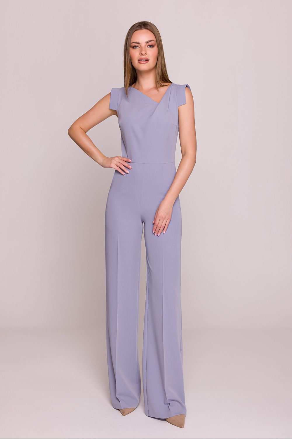 Anibe Lifestyle - Byxdress i satin med asymmetrisk ringning