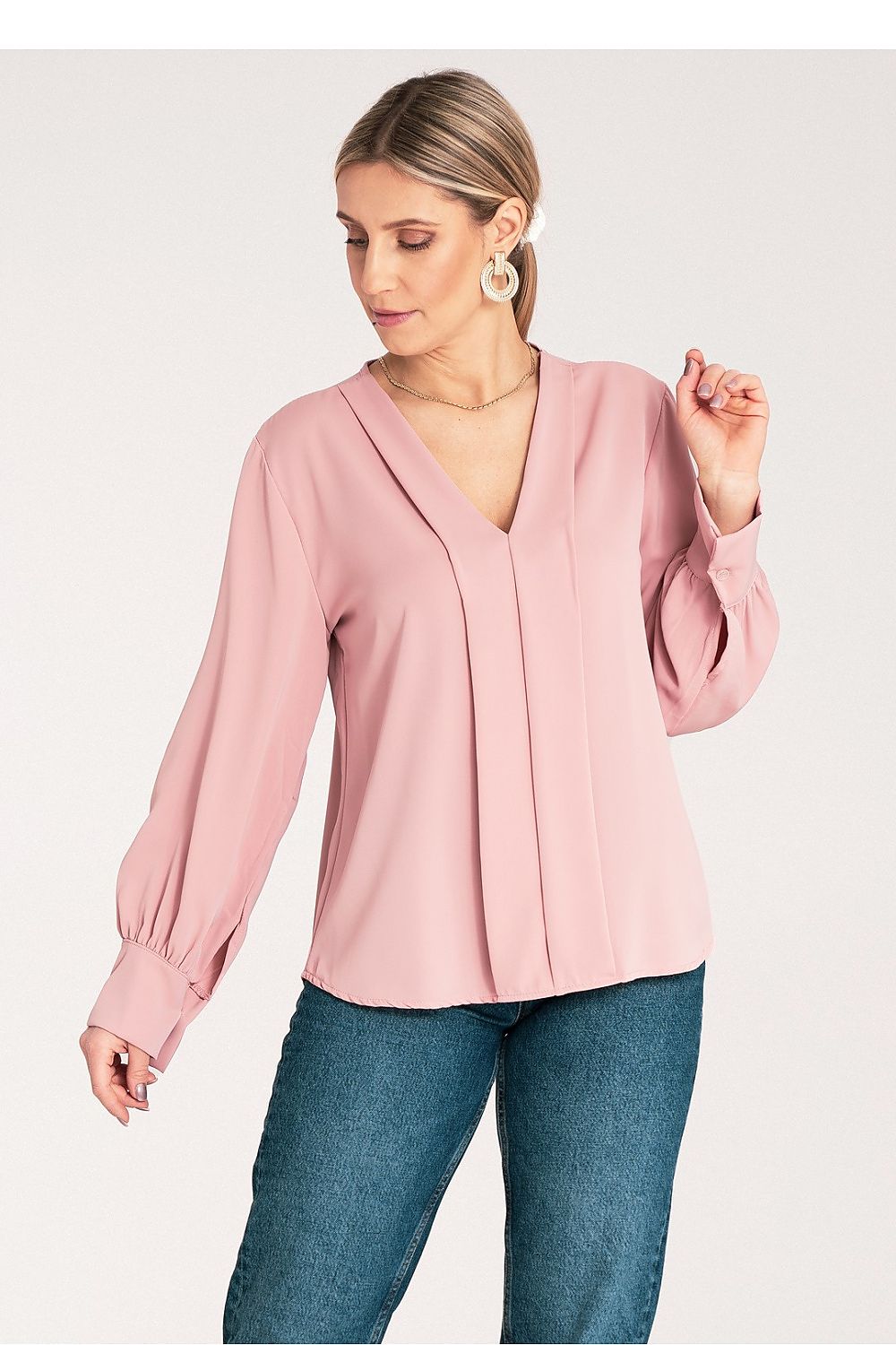 Anibe Lifestyle - Satinblus med V-ringning och knapp