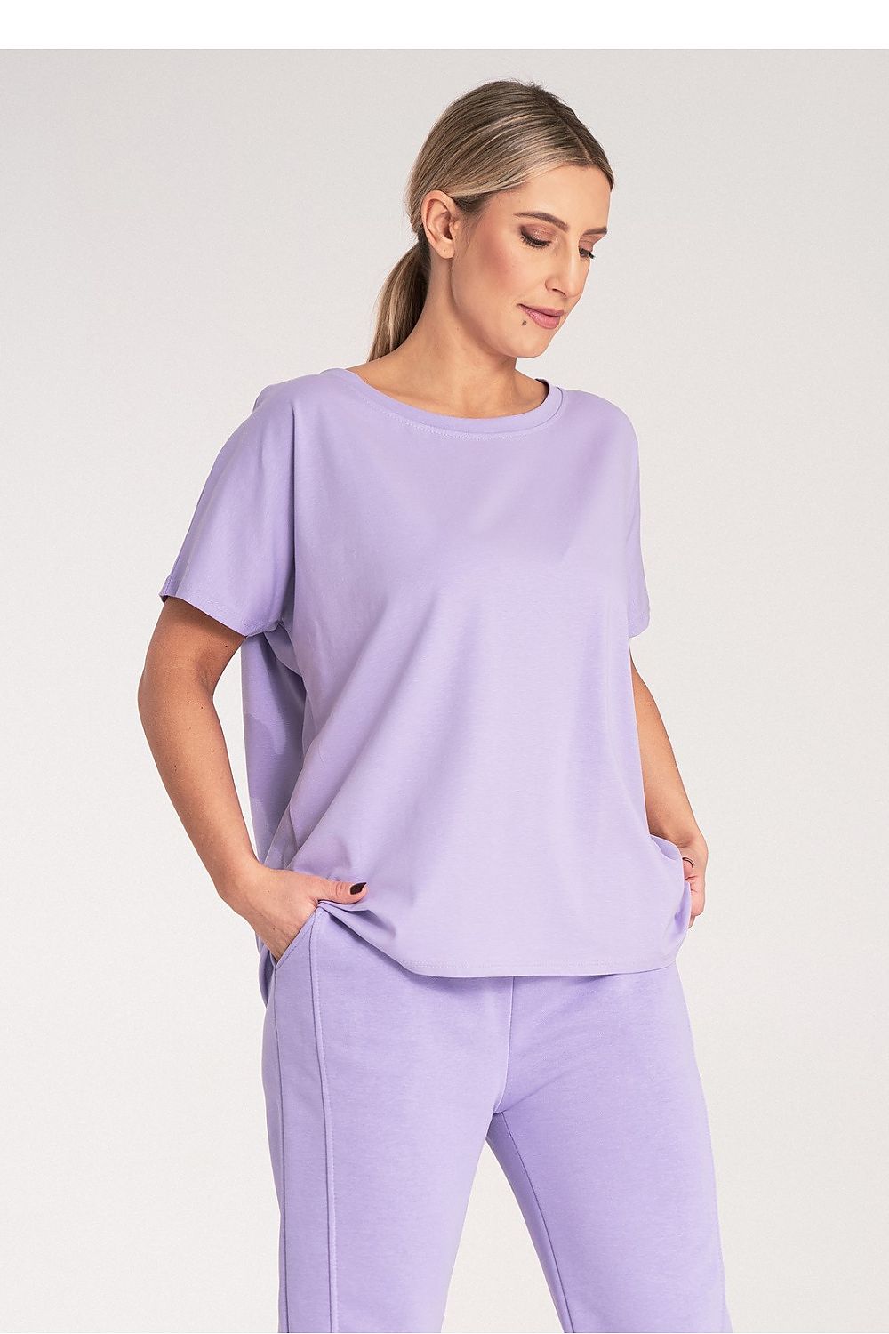 Anibe Lifestyle - Oversize t-shirt med rund hals och kort ärm