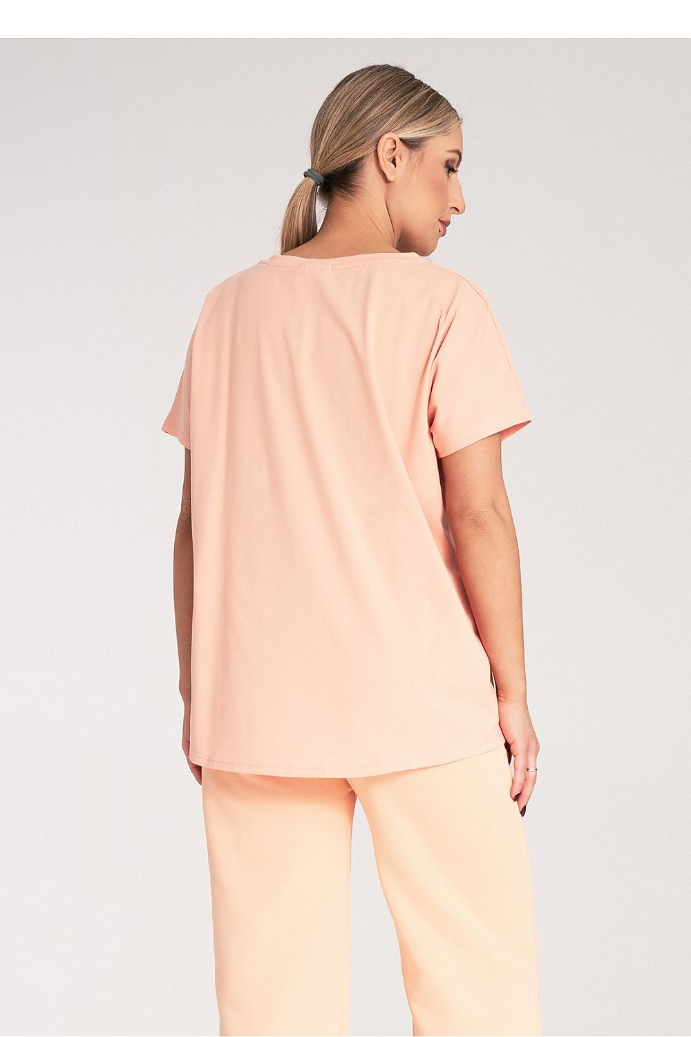 Anibe Lifestyle - Oversize t-shirt med rund hals och kort ärm