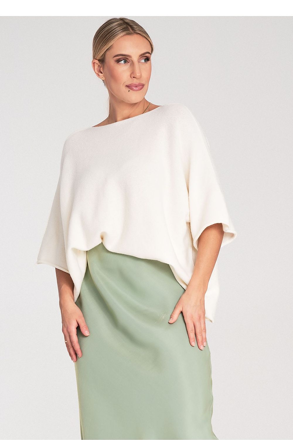 Anibe Lifestyle - Fladdermustopp med rund hals