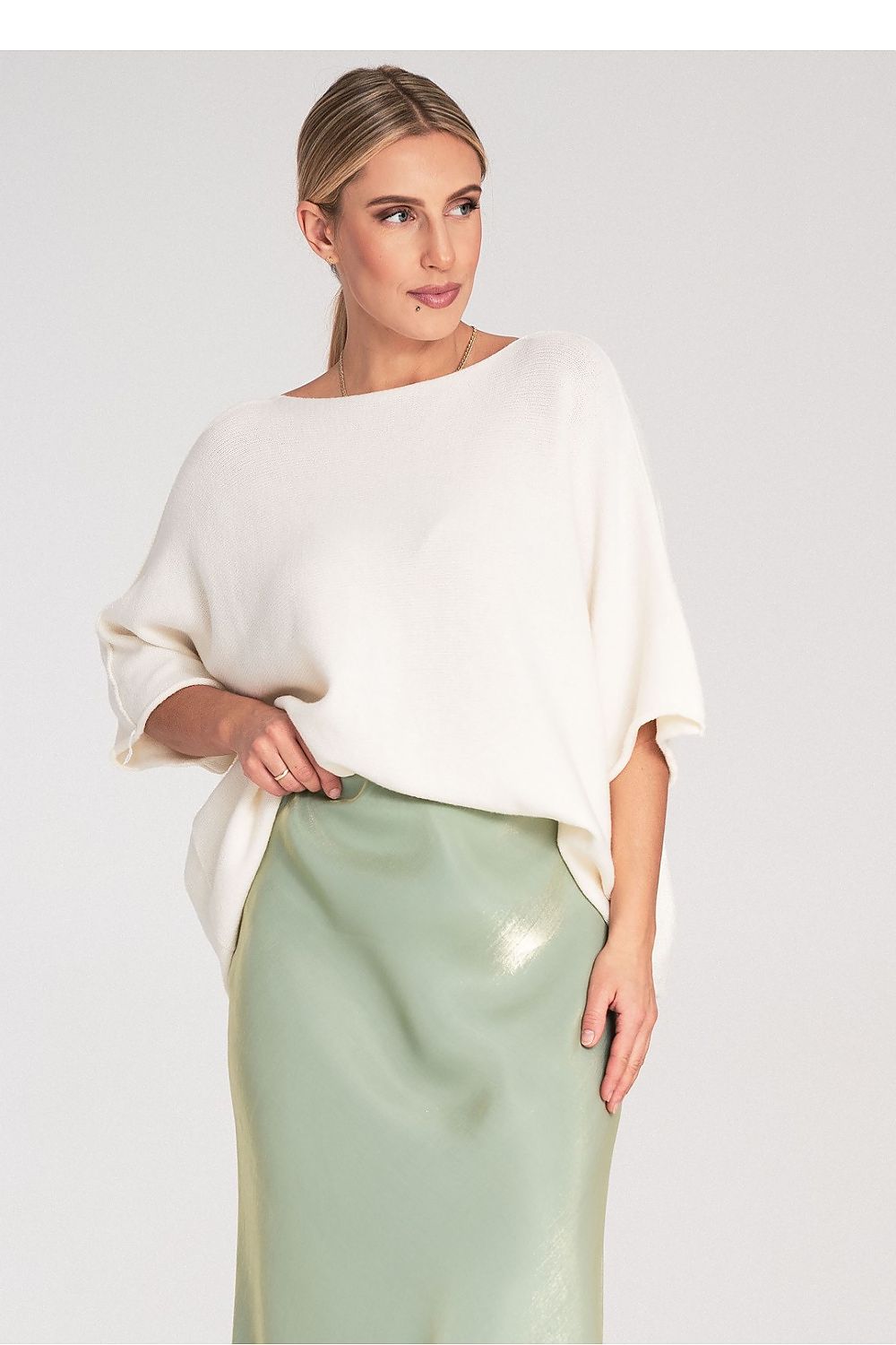 Anibe Lifestyle - Fladdermustopp med rund hals