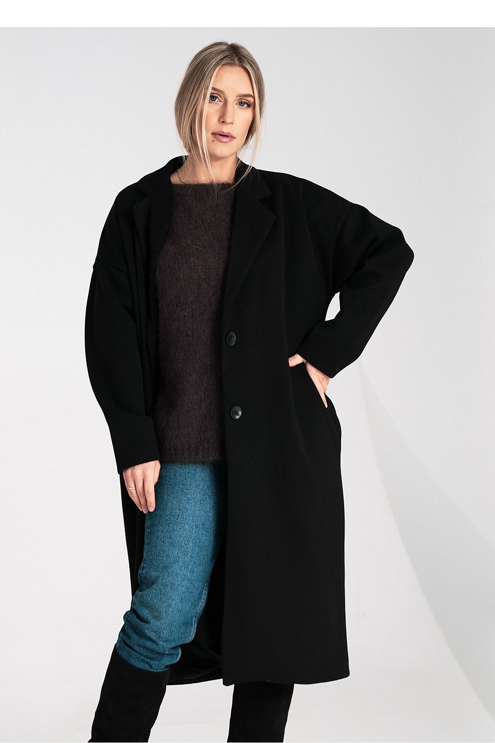 Anibe Lifestyle - Oversized kappa med kavajkrage och tvåknappsstängning