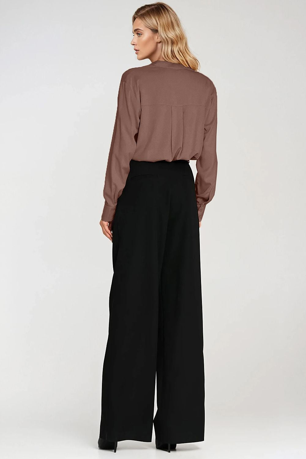 Anibe Lifestyle - Oversized blus med polokrage och långa ärmar