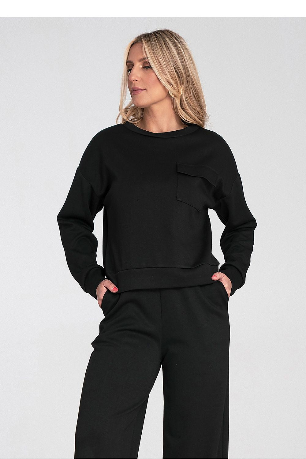 Anibe Lifestyle - Sweatshirt med rund hals och bröstficka