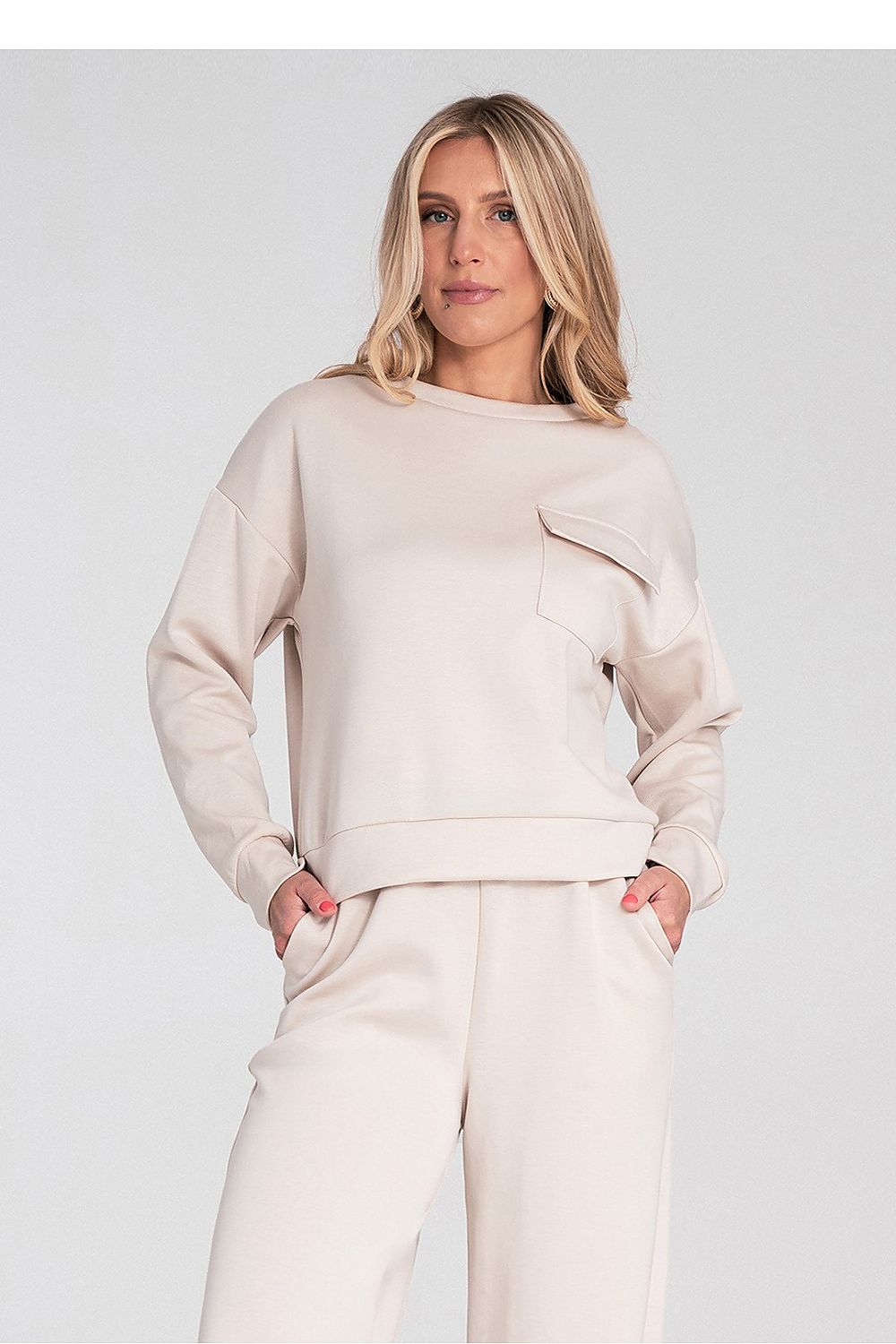 Anibe Lifestyle - Sweatshirt med rund hals och bröstficka