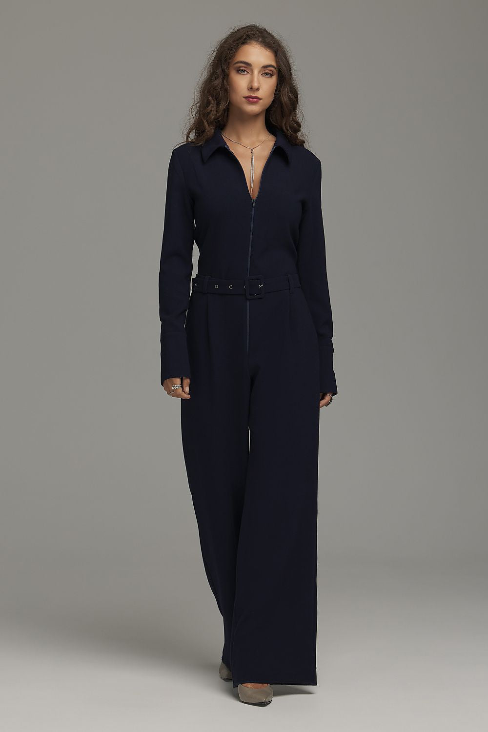 Anibe Lifestyle - Jumpsuit med krage och skärp