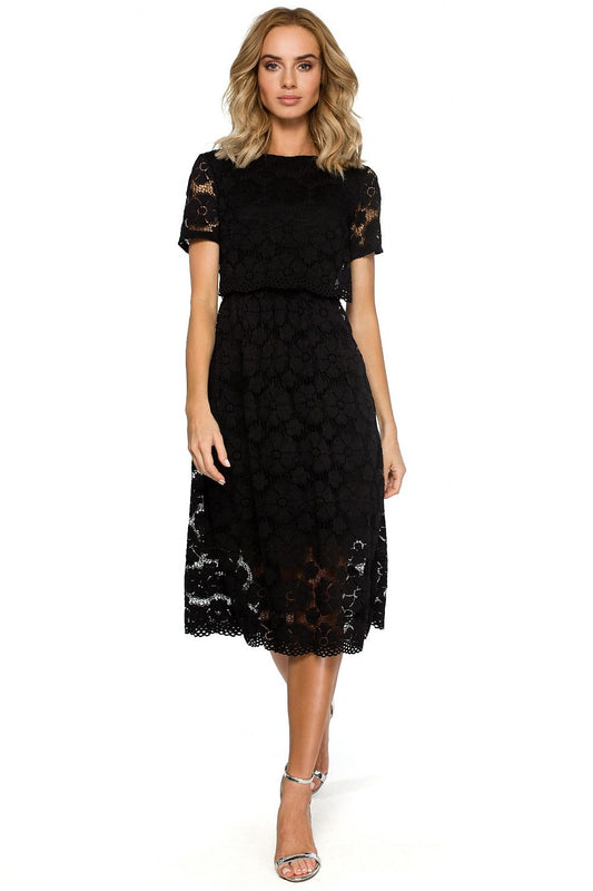 Anibe Lifestyle - Spetsklänning med midikjol och blommigt mönster