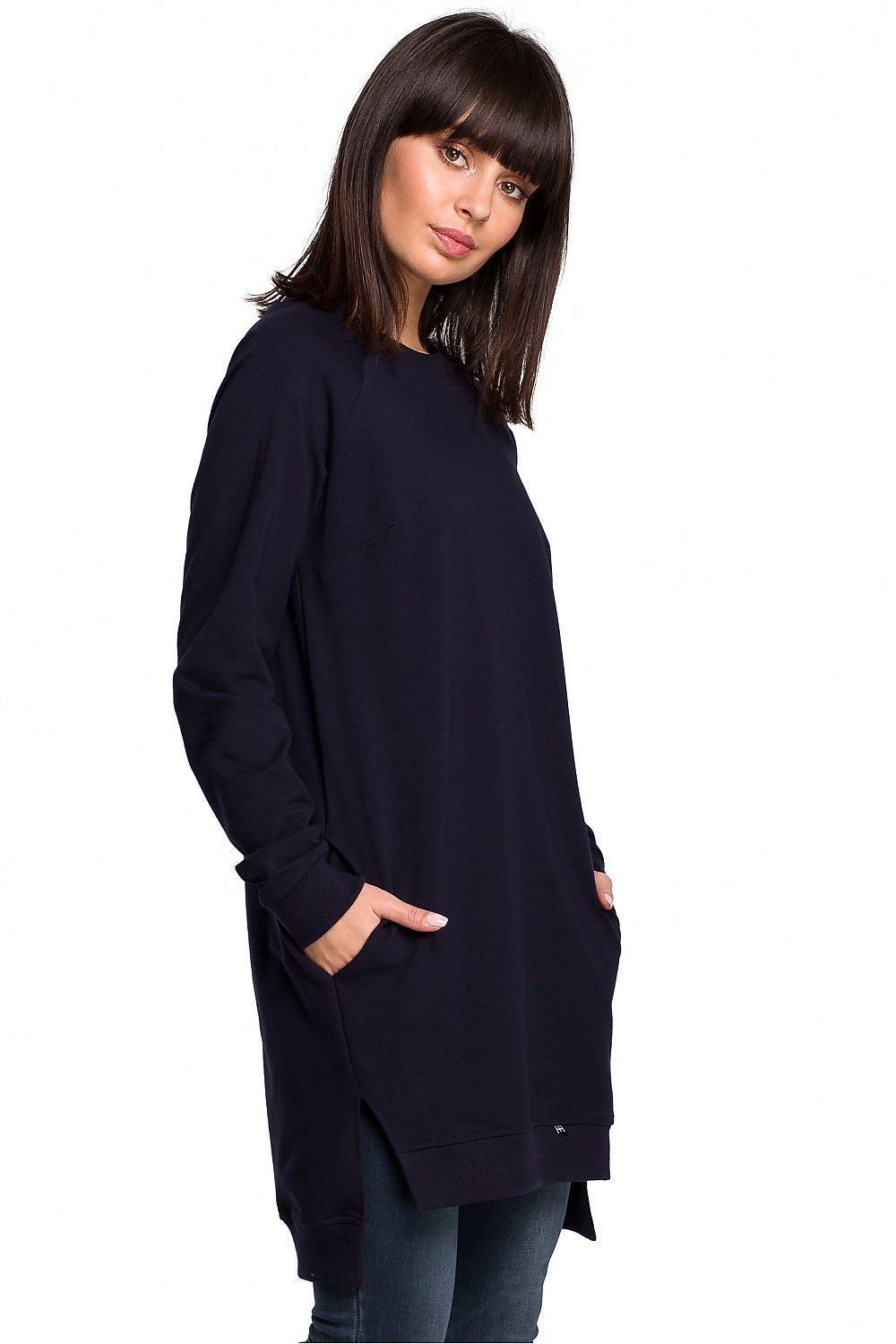 Anibe Lifestyle - Oversized sweatshirt med sidoslitsar
