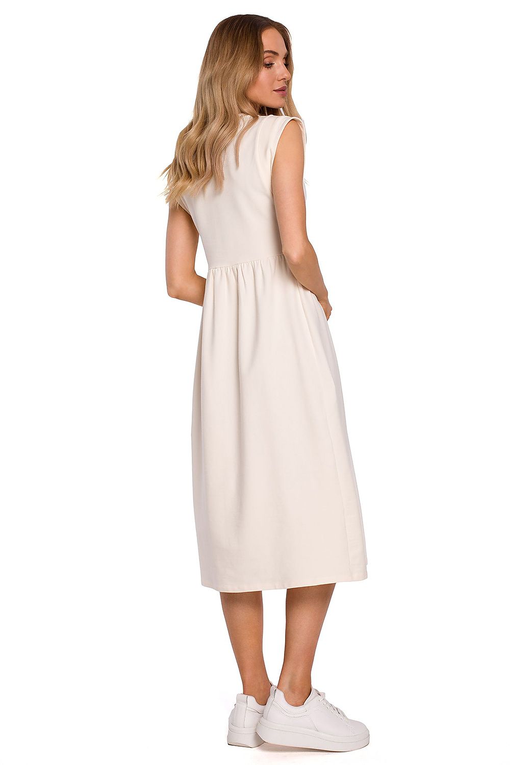 Anibe Lifestyle - Stickad midiklänning med high waist och vid kjol