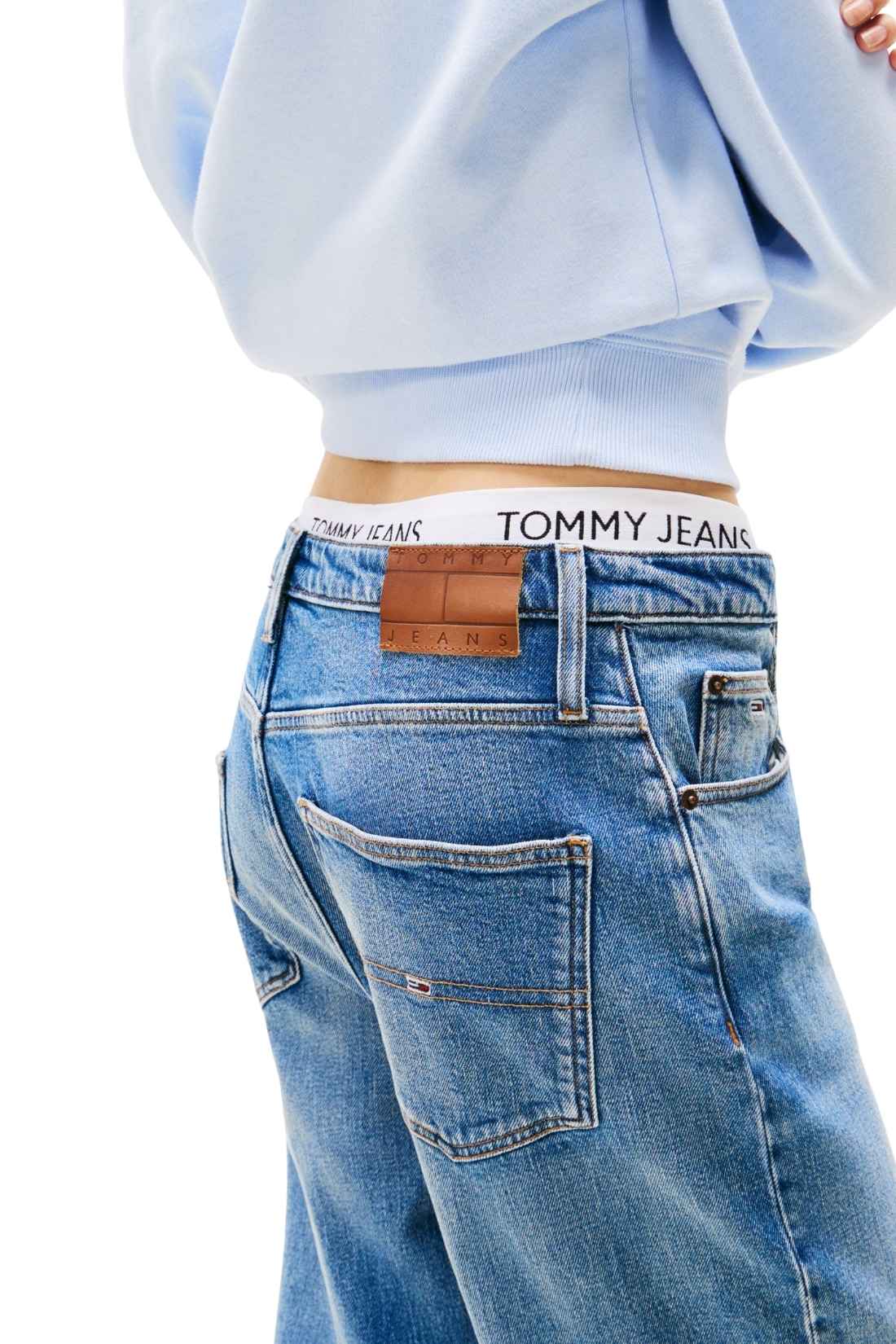 TOMMY JEANS - Women's relaxed straight Mia jeans-4