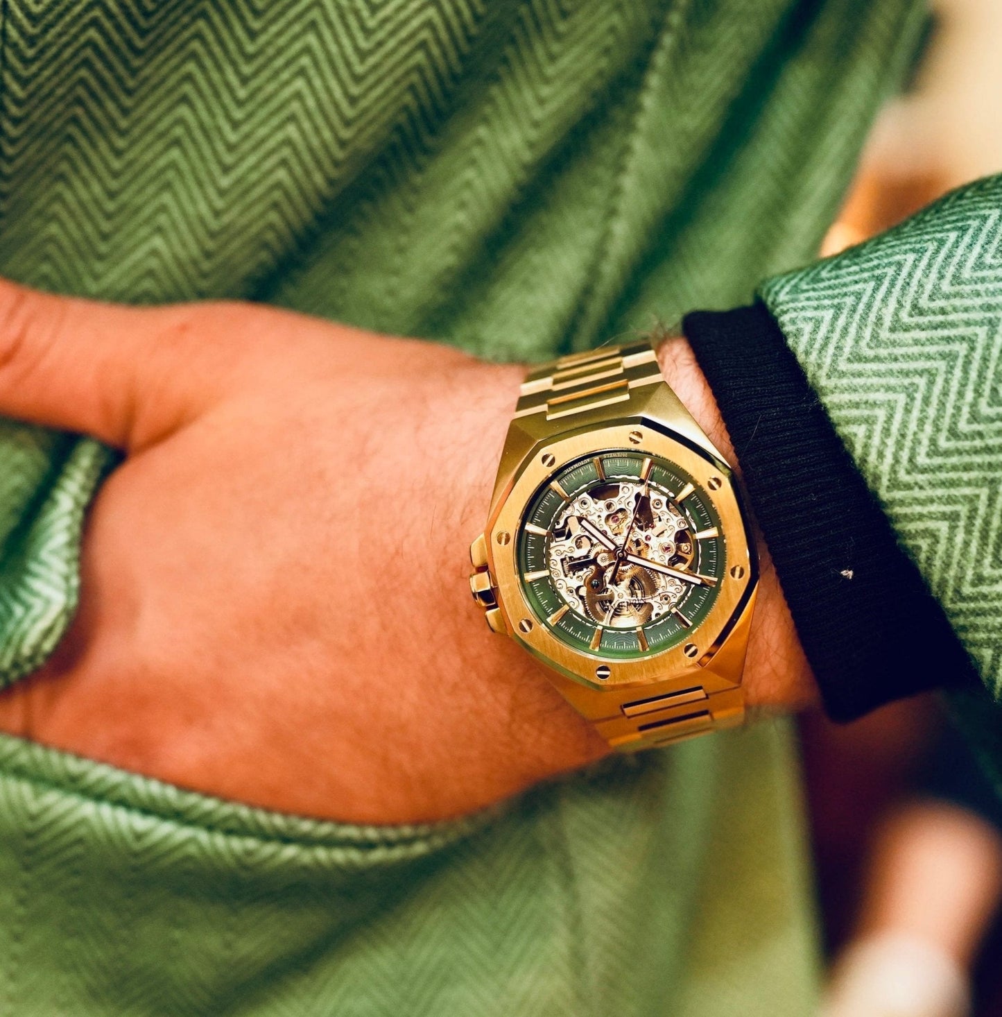Space Mission Green 8 Watch - Premium Adventure Timepiece-2